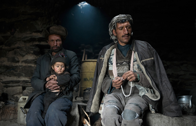 During the seasonal migration, Wakhis live in small rocky houses or inside yurts, depending of the financial resources. Little Pamir - Afghanistan - 2016